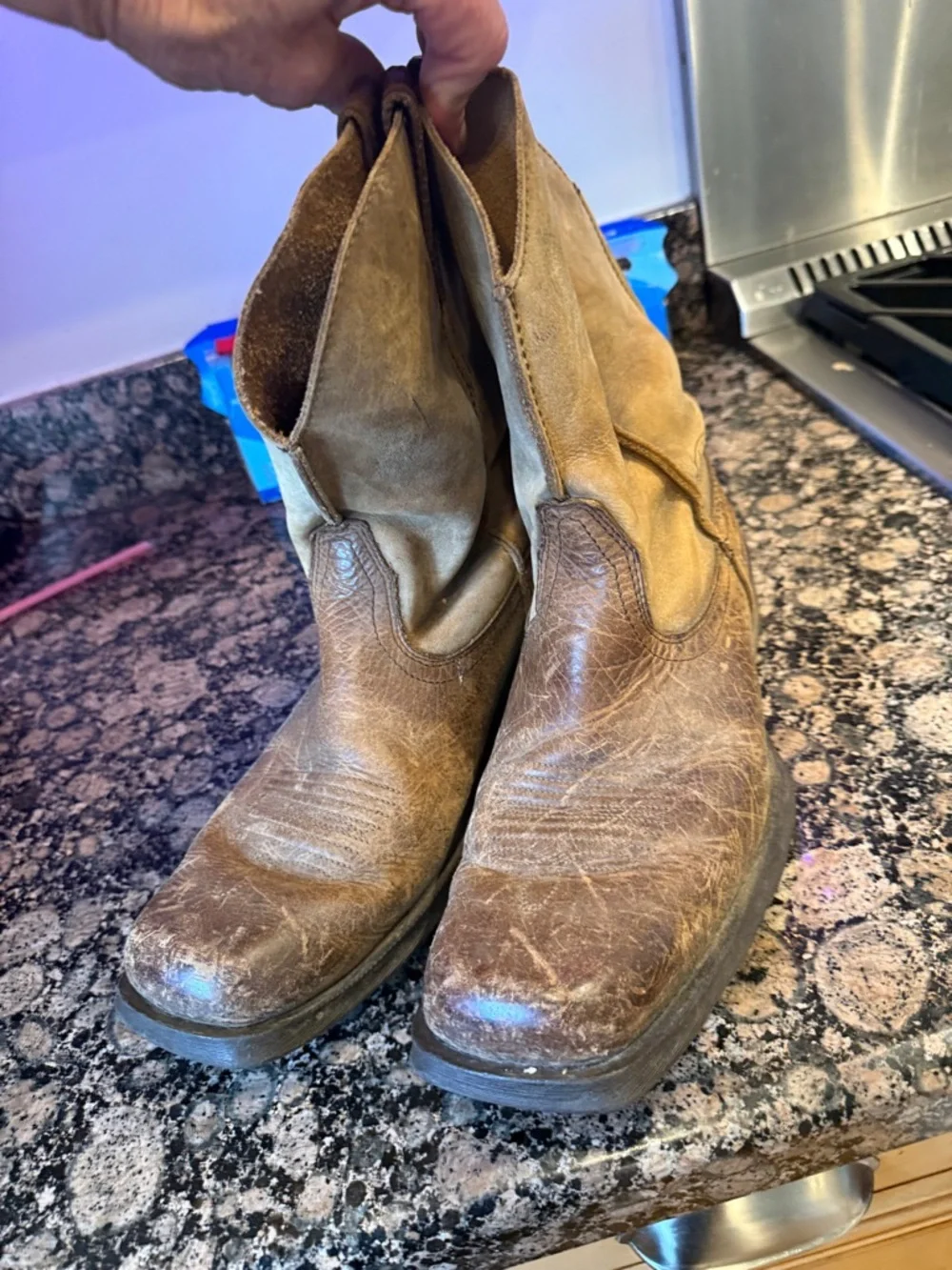 ARIAT RAMBLER men’s size 10 boot preowned preloved - Picture 10 of 15